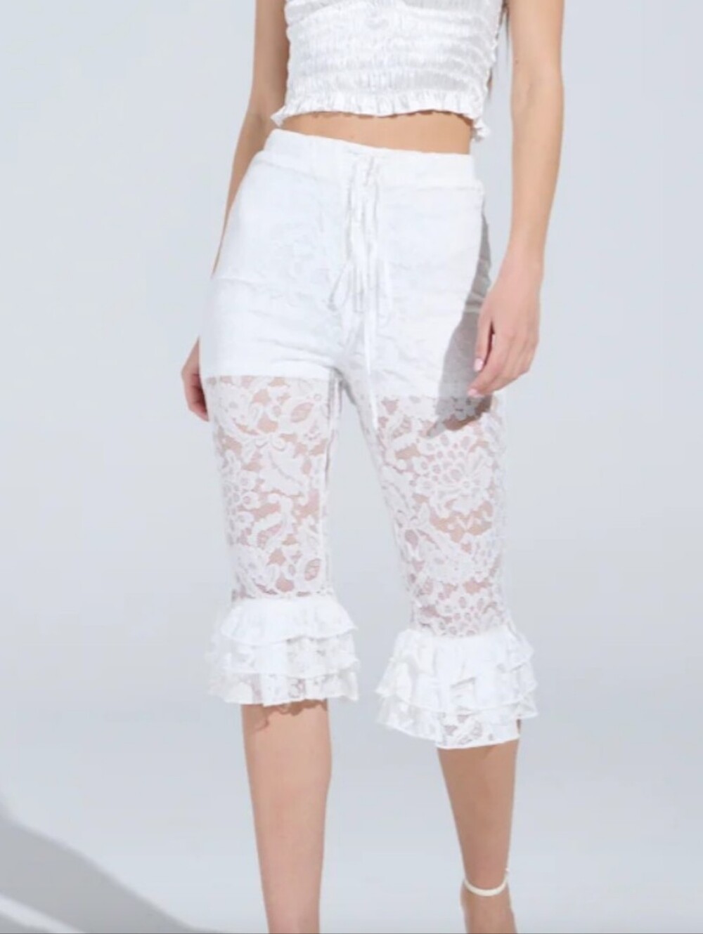 AKIRA White Lace Capri Pants (Bloomers) with Ruffle Hem, Shorts, XL